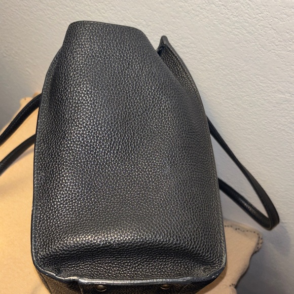 Salvatore Ferragamo Hammered Calfskin Amy Tote bag - Picture 6 of 14